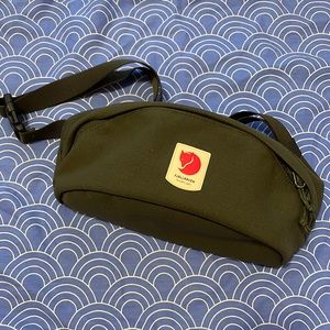 Fjallraven Ulvo Hip Pack Medium Belt Bag in Laurel Green